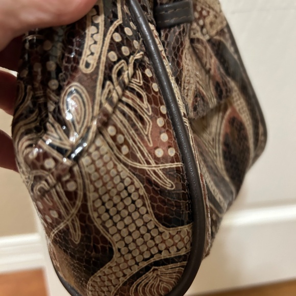 LIKE NEW! Bags by PINKY Brown Leather Small Purse - Picture 5 of 11